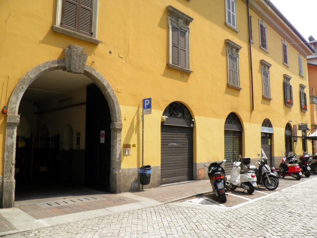Bed and Breakfast In Centro Charme Bergamo Exterior foto