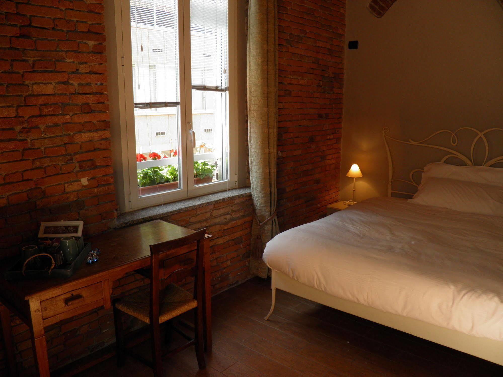 Bed and Breakfast In Centro Charme Bergamo Exterior foto