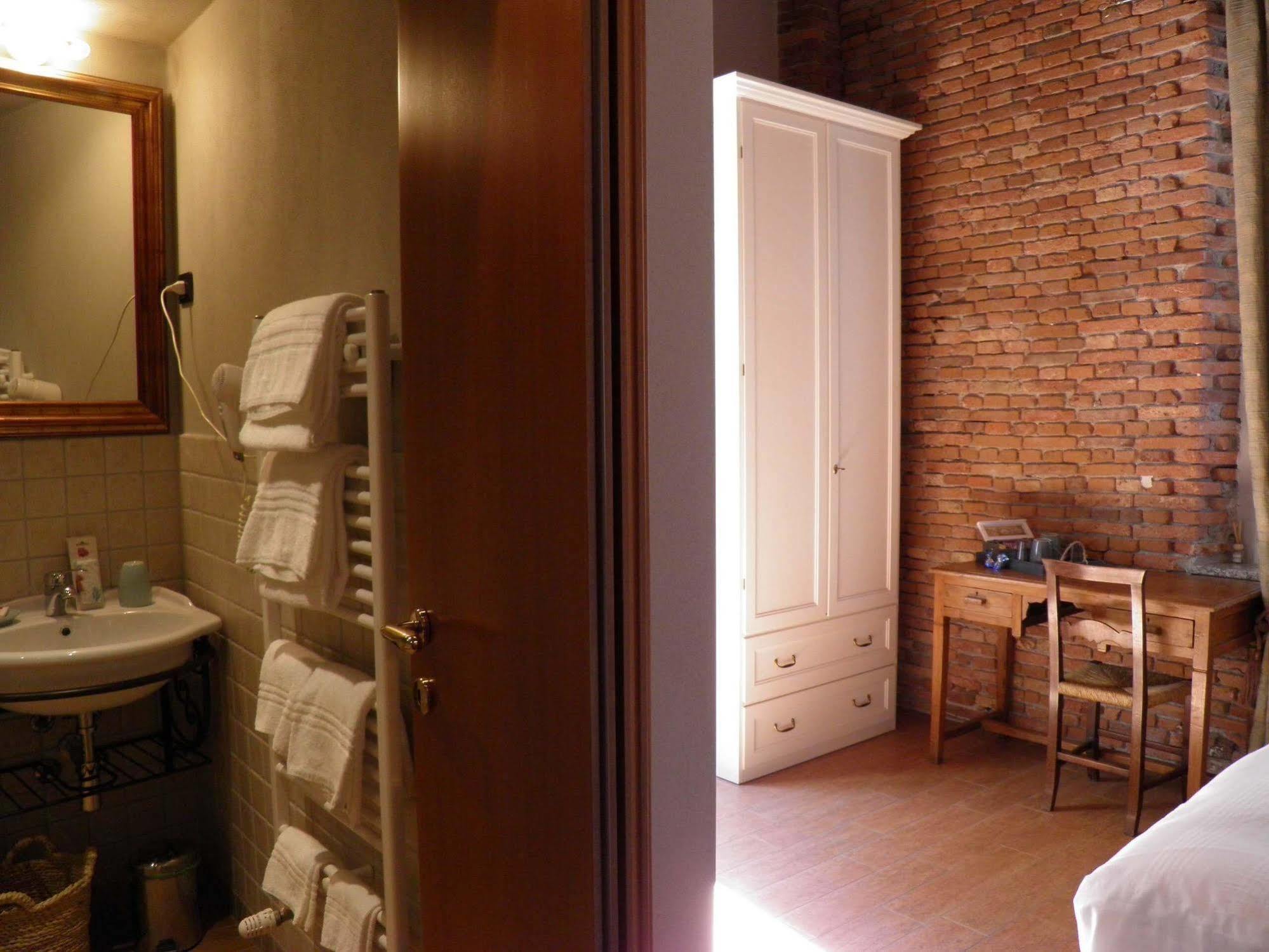 Bed and Breakfast In Centro Charme Bergamo Exterior foto