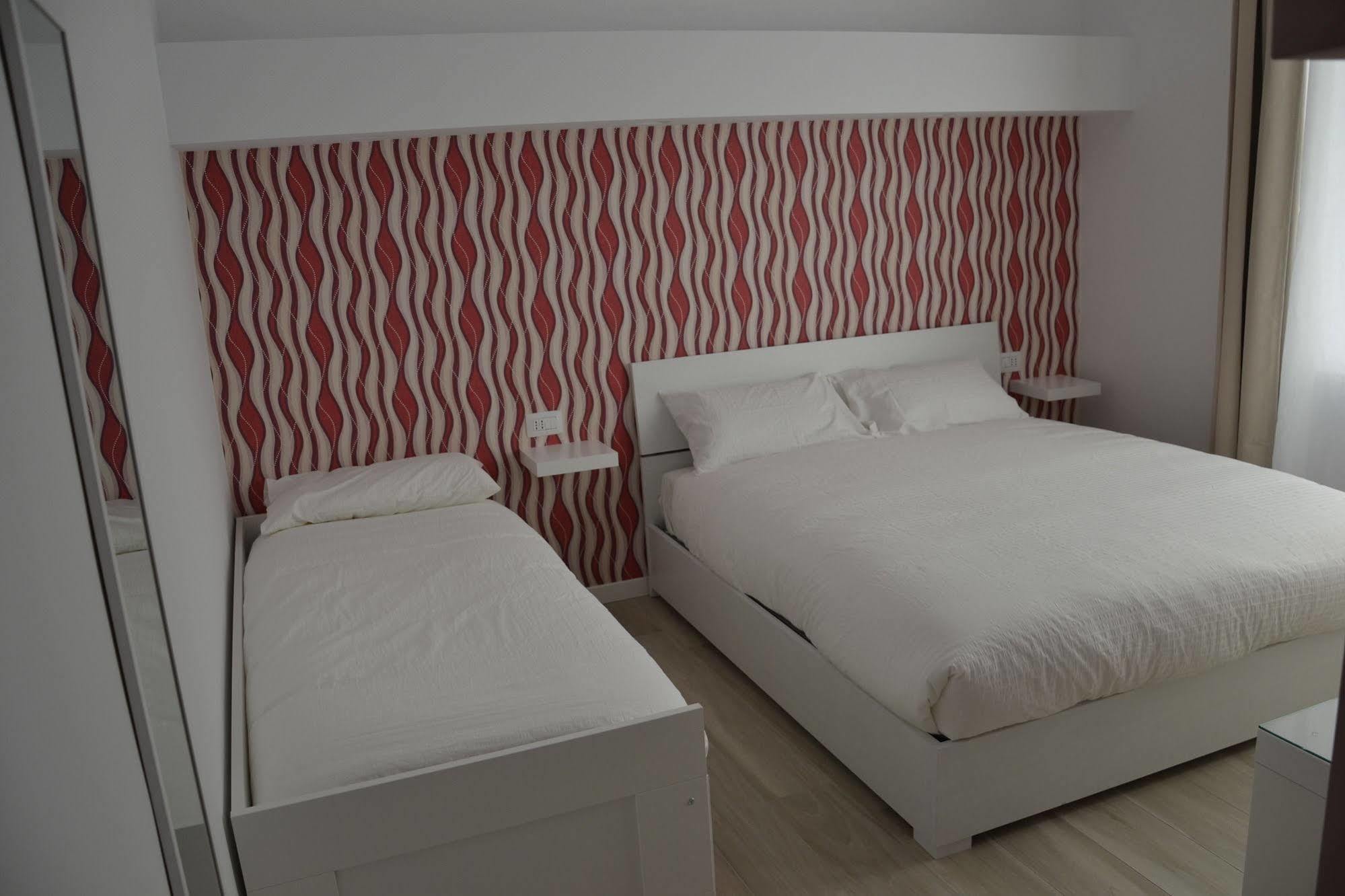 Bed and Breakfast In Centro Charme Bergamo Exterior foto